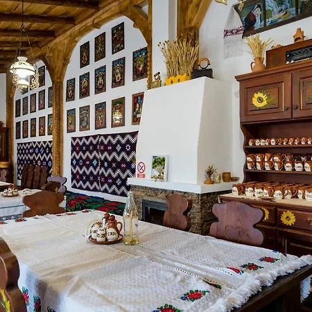Pensiunea Casa Traditiilor 3* Ieud